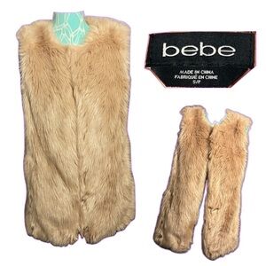 Bebe Women's Dusty Rose Faux Fur Vest
